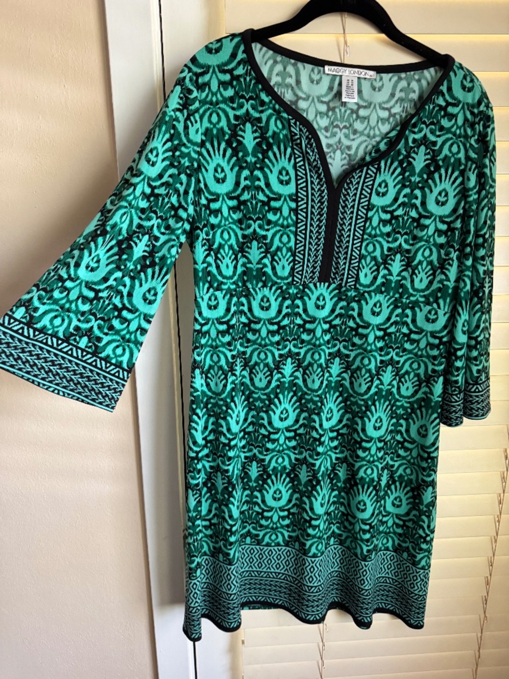 Maggy London tunic, green, size US 10/UK 14.